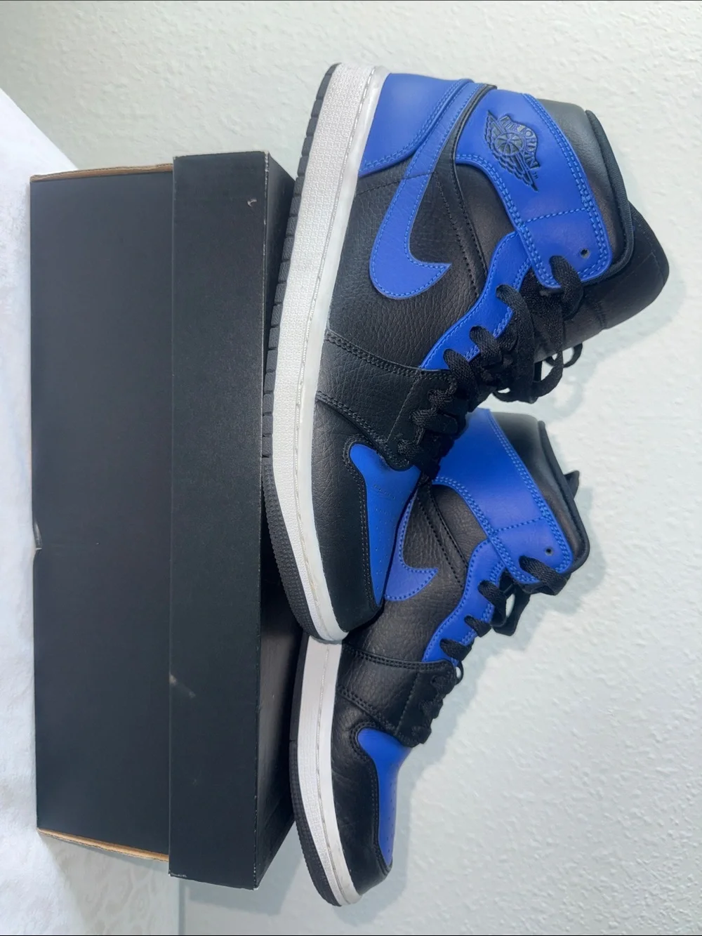 Jordan High Top Sneakers in Black and Blue